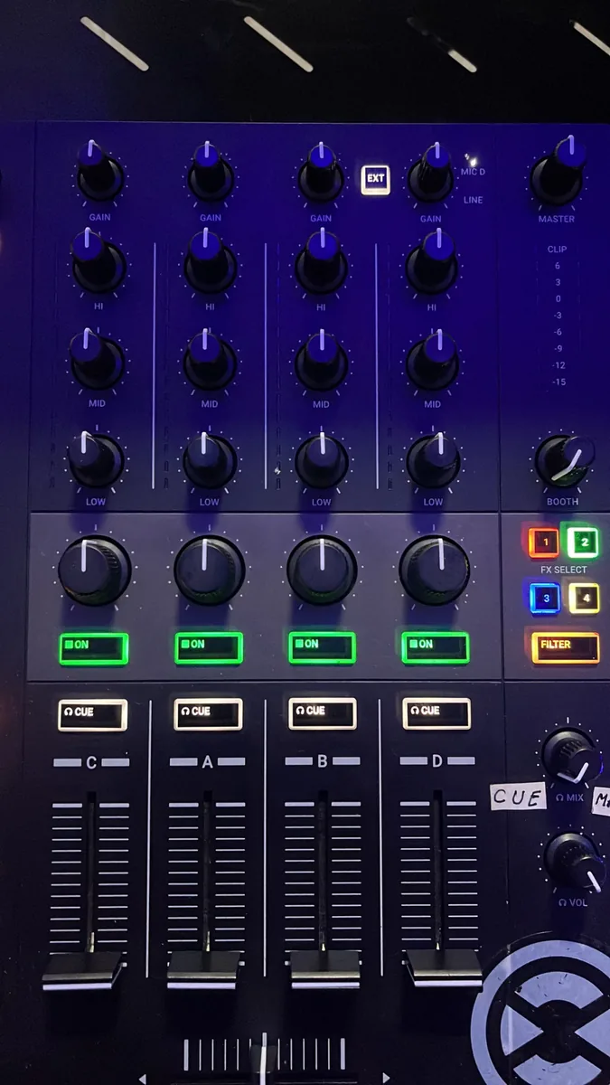 Mixer digital Allen Heath SQ5